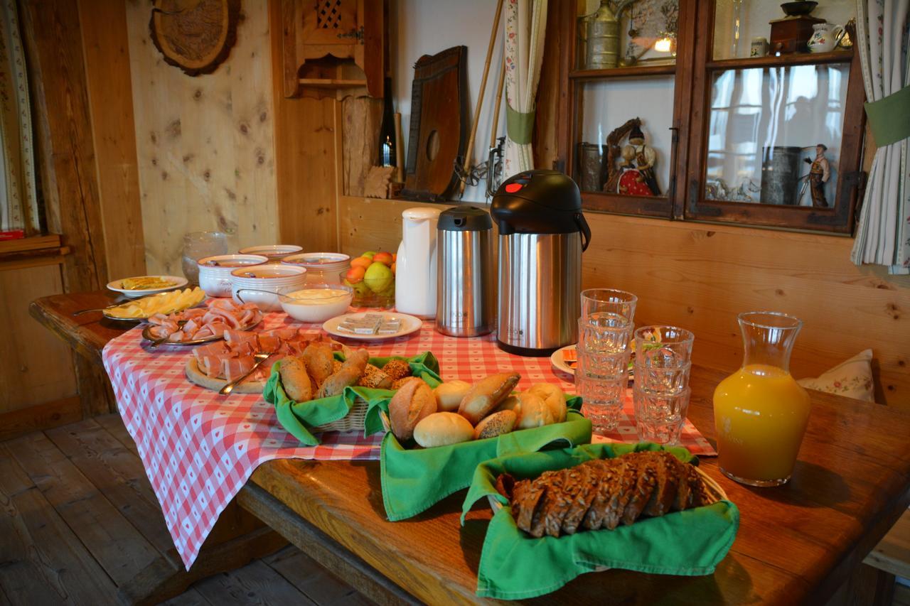 Hotel Rifugio Graziani Huette St. Vigil Exterior foto