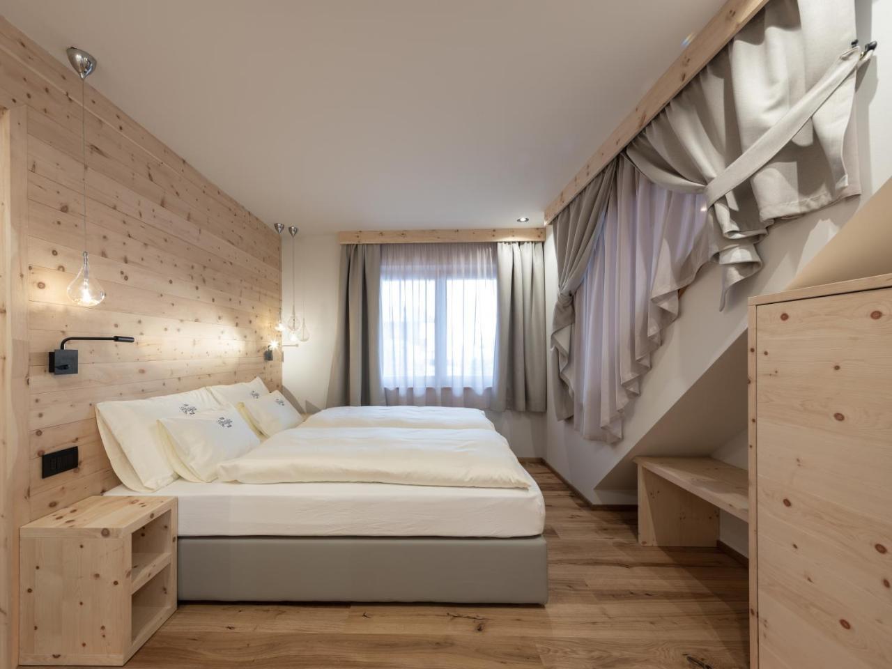 Hotel Rifugio Graziani Huette St. Vigil Exterior foto